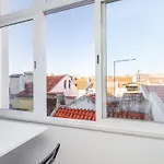 Olarias Blue In Center By Homeful Homes Apartmán *
