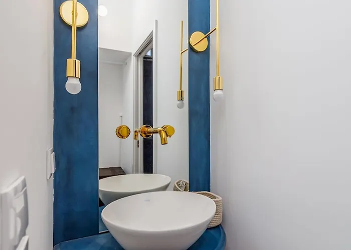 Apartment Olarias Blue In Center By Homeful Homes *