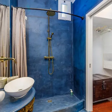 Olarias Blue In Center By Homeful Homes Lissabon